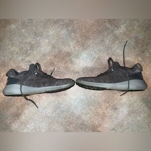 Gray Camo footjoy spikeless golf shoes